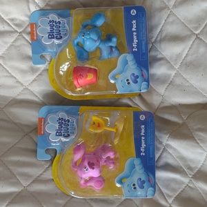 Blue Clues & You figurines. 2packs one blue and pale.Other is magneto and shovel